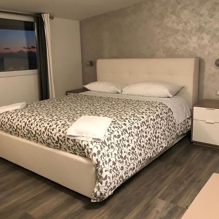 Casa Di Cece Apartment Agrigento Ngoại thất bức ảnh